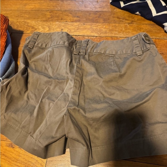 a.n.a Brown Cargo Shorts with Elastic Waistband - Picture 3 of 3
